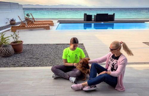 Vaso Beach Front Villa - Foto 5