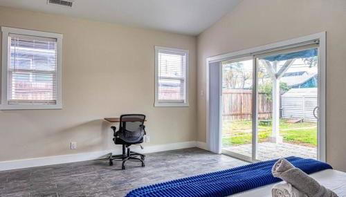 4BR Victorian Walk to UC Davis & Shriner Med Cen - Foto 4