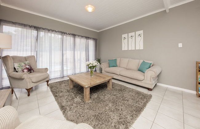 Villa Eika - Photo 25