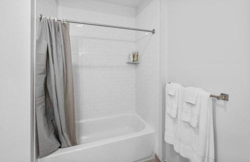 Luxury Living in Jersey City Only Steps Away from Manhattan - Foto 51