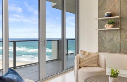 Luxe 2BR 2.5BA Ocean View Condo in Amrit Resort - Foto 2