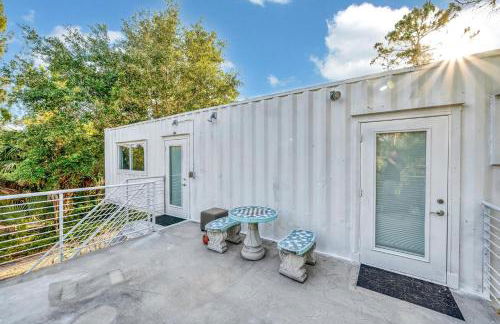 Upcycled Shipping Containers Transformed into a Glamping Home for a Unique Florida Vacation - Foto 55