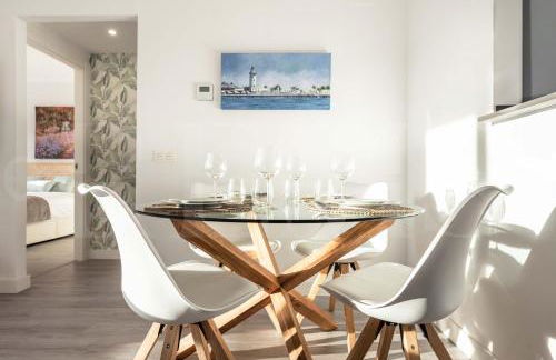 Stylish apartments with balcony & parking near the beach by REMS - Foto 38