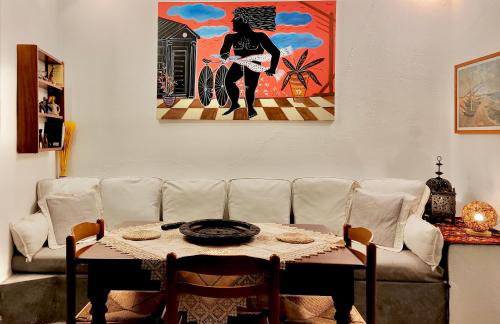 Ioulis Century Home - Photo 40