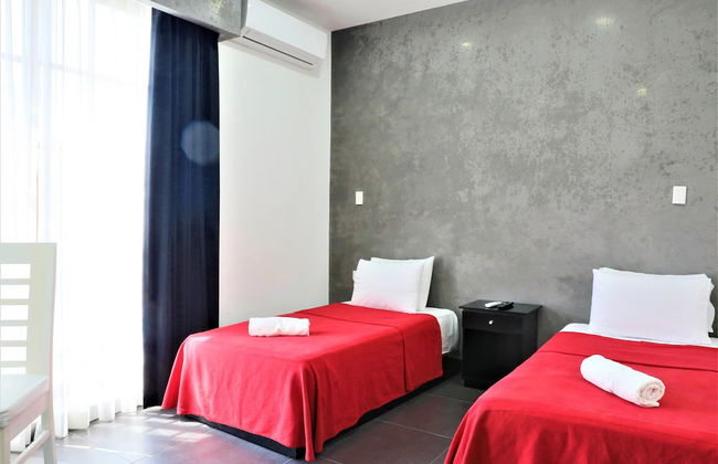 Hotel Colonial Playa del Carmen - Photo 65