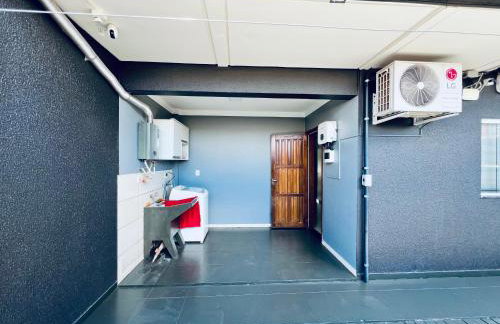 Moderno Sobrado Climatizado com Ar Quente e Frio - Photo 43