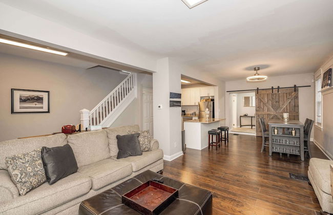 Queen City Homestead For 6! - Foto 19