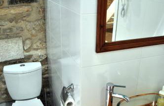 Limni Stone Apartments - Photo 29