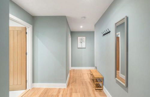 Stylish Apartment with Parking 2 Mins to Seafront - Foto 18