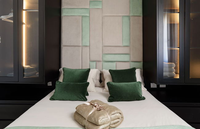 Luxury with Terrace & Sea View by FeelHome - Photo 7