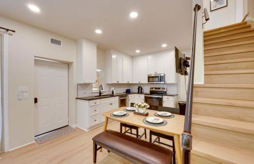 Duplex with Furnished Patio Near Lake Ouachita! - Foto 8