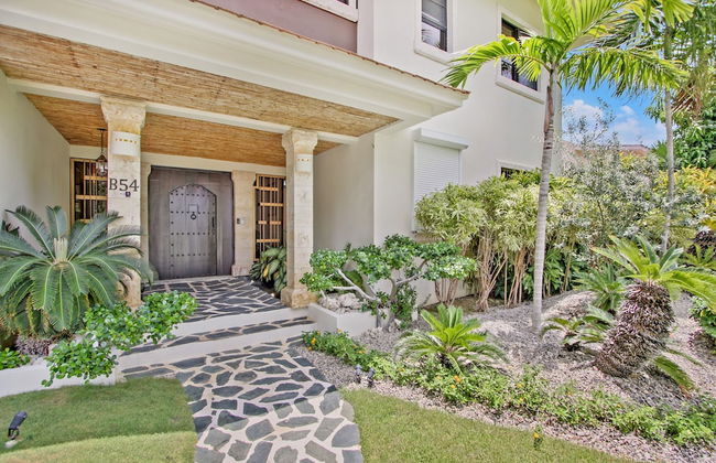 Beautiful Villa Tortuga at Puntacana Resort Club Pool Garden Golf Cart Maid - Photo 49