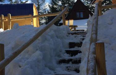 Chatka z sauną nad rzeką - Foto 15