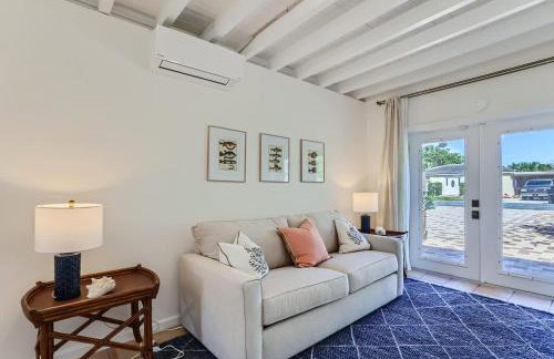 The Glenn House - Gather Poolside in a Breezy South End Getaway - Foto 11