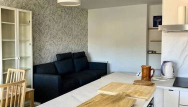 Résidence Les Oyats - T3 rénové 55m², balcon sud & parking – Centre-ville MAE-9734 - Foto 3