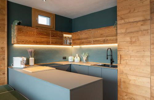 Luxury 9-Bed Apartment Steps from Ski Slopes with Parking & Ski Box - Foto 8