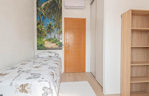 Villa Maria with Outdoor Pool - Foto 13