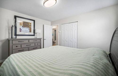 Relax and enjoy the Beach Beautifully updated - Foto 23