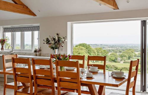 4 Bed in Combe St. Nicholas 83501 - Foto 6