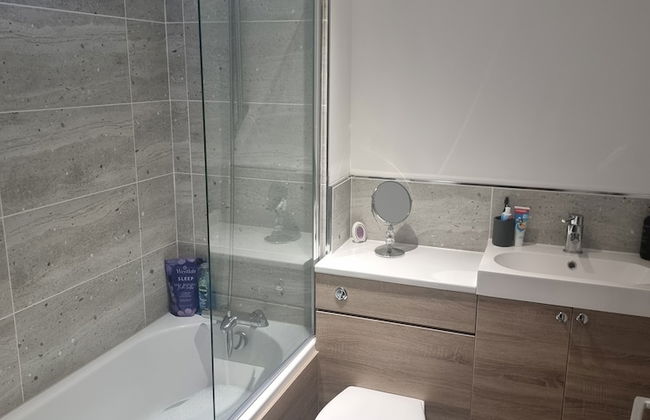 Impeccable Beachfront 2-bed Cottage in St Bees - Photo 8