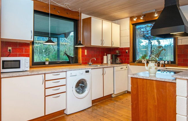 8 Person Holiday Home in Kolind - Foto 5