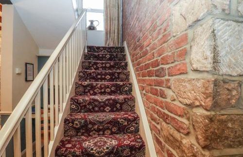 The Farmhouse - Photo 25