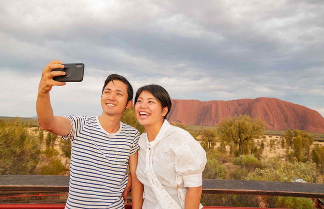 Uluru-Kata Tjuta Sunrise Tour - Photo 3