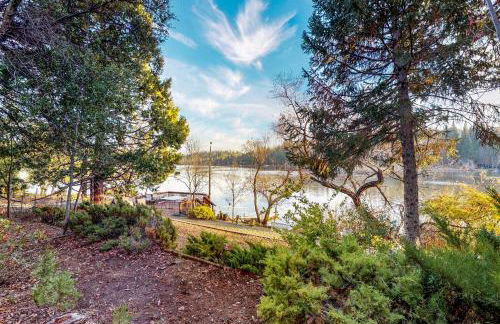 Heart's Desire on the Lake (01-275) - Foto 31