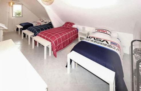 Cozy Home In La Chapelle-Vendômoise - Foto 22