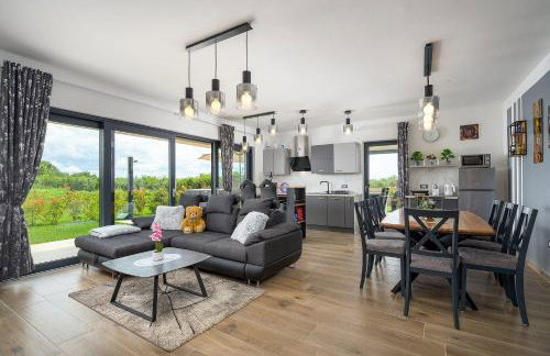 Atemberaubendes Apartment mit Whirlpool, Grillbereich, Smart TV - Photo 10