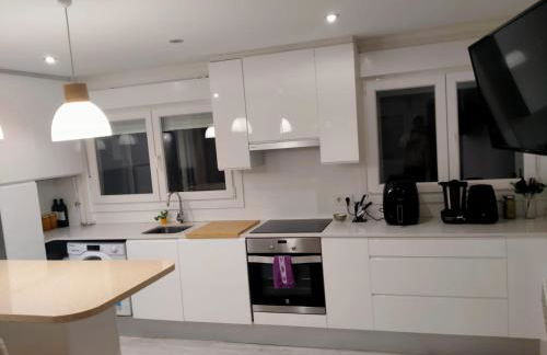 Excelente ubicacion - Photo 1