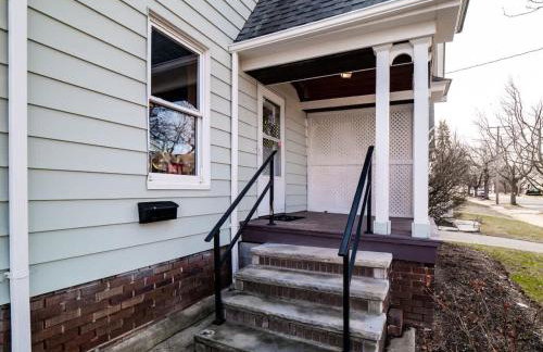 Hot Tub Ping Pong Sleeps 9 Retro Fun - Foto 40