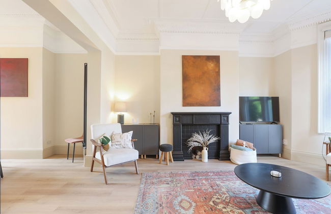 St Georges Apartment- North East Escapes - Photo 25