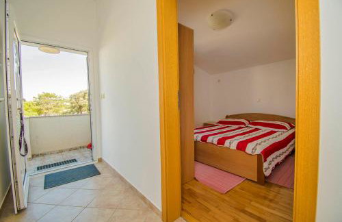 Apartment Gianni only 70m from the sea, island Pag - Foto 14