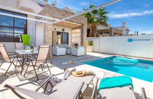 Villa Nina with pool - Photo 22