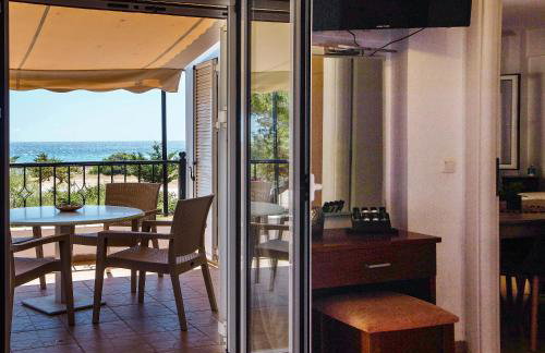 Romanos Beach Villas - Foto 50