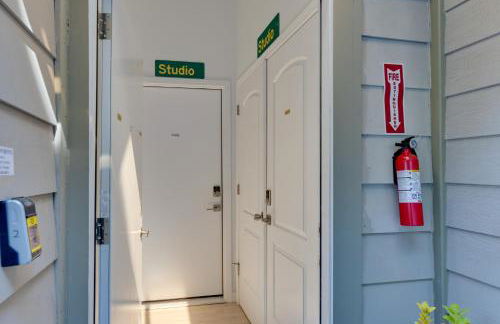 Walk to Main St! Pet-Friendly Alhambra Studio - Foto 18