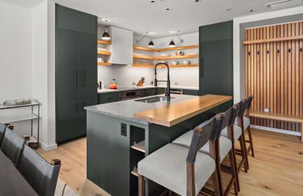 309 2bed Treehouse Unit - Lodge at Spruce Peak - Ski in Ski Out - Sleeps 5 - Foto 9