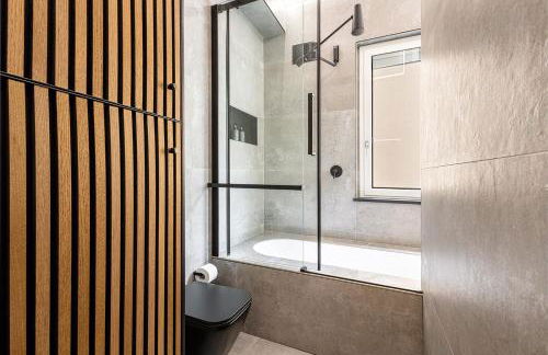 Eclipse #2 - Photo 52