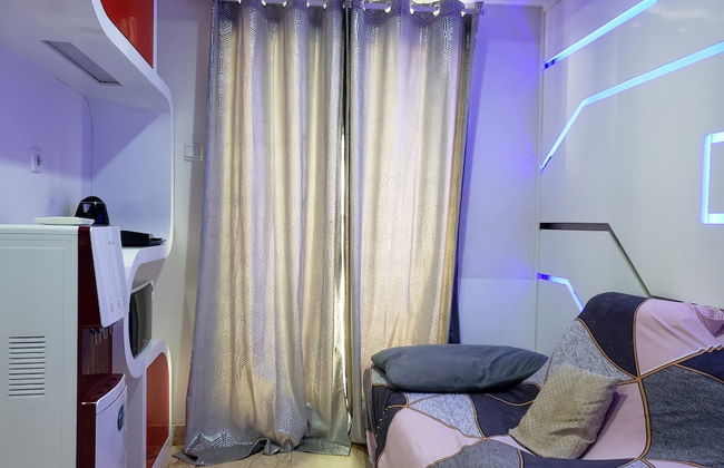 Nice And Comfort 2Br At Belmont Residence Puri Apartment - Foto 8