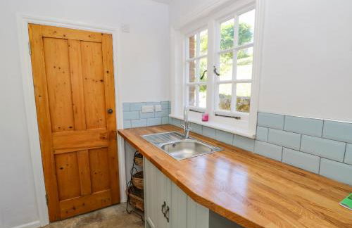 Ladylands Cottage - Photo 14