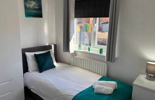Hereford - Kestrel House - 4 Bedroom House Close to City With Parking - Sleeps 7 - Suitable for Family Gatherings or Contractors With Vehicles - Hosted by RENTMYHOUSE - Foto 50