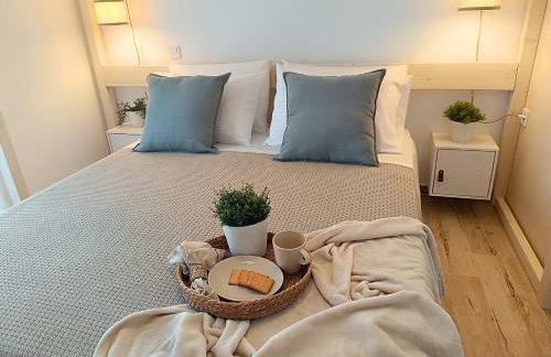 Seafront Haven - Photo 37