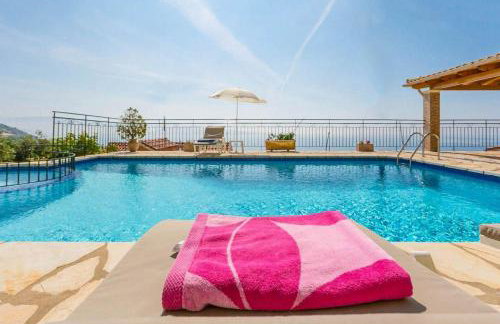 Villa Aris Large Private Pool Walk to Beach Sea Views A C Wifi - 2453 - Foto 8
