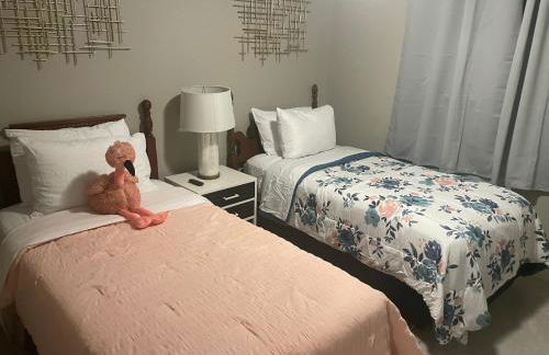 4BR Family Getaway, Pets Welcome, Self Check In! - Foto 22