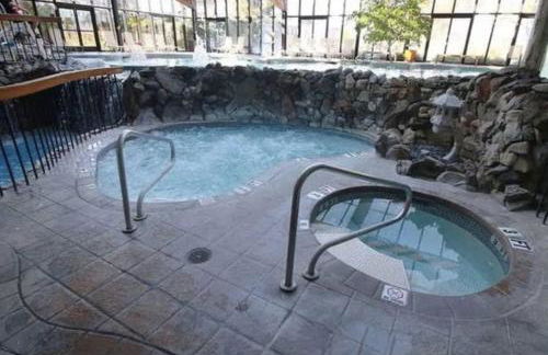 10 guest Ski Chalet Pools Golf Ski Hike - Foto 24