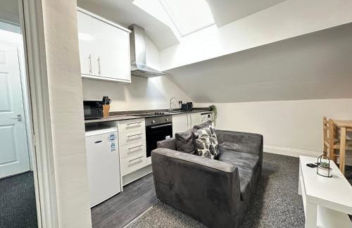 Cozy Two Bedroom Apt in Central Ilkeston with Netflix and Work-ready - Foto 11