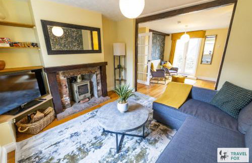 Smithy Bank Cottage - with free parking! - Photo 48