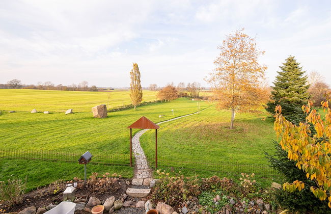 Der Besitz 7 - Photo 24