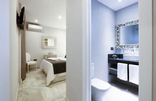 Little LIBERTAD Heart of Cadiz Grupo AC Gestion - Foto 24